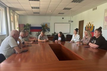 Сегодня вместе с депутатами встретились с представителями общественности Ивановского МО