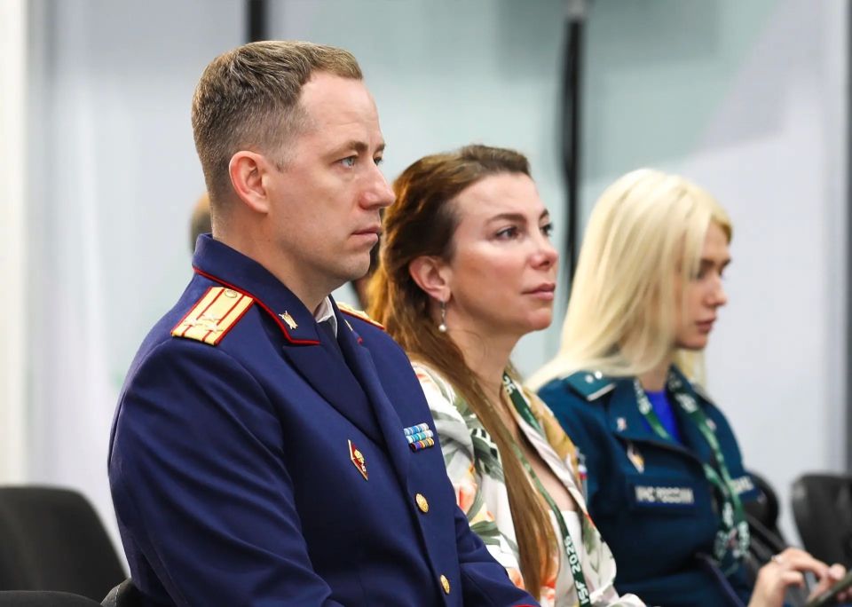 Официальный представитель Следственного комитета России С.Л. Петренко выступила на круглом столе «Военные преступления киевского режима», который прошел в рамках Международного форума по безопасности Официальный представитель Следственного комитета России С.Л. Петренко выступила на круглом столе «Военные преступления киевского режима», который прошел в рамках Международного форума по безопасности