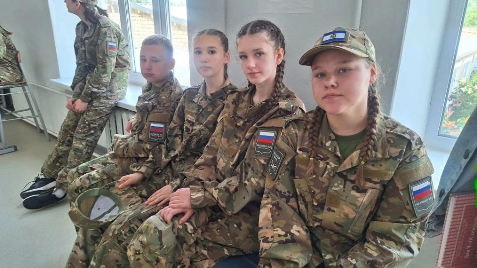 Первые Чаплинской школы № 1 приняли участие в «Зарнице 2.0» Первые Чаплинской школы № 1 приняли участие в «Зарнице 2.0»