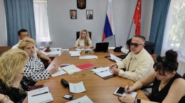 В Скадовском округе на заседании комиссии по делам несовершеннолетних рассмотрено 15 административных дел