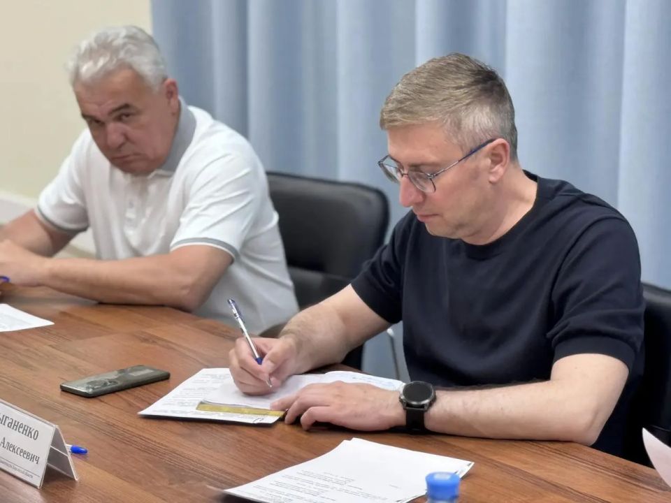 Заместитель председателя Правительства Херсонской области Сергей Черевко провел совещание по развитию социальной инфраструктуры Заместитель председателя Правительства Херсонской области Сергей Черевко провел совещание по развитию социальной инфраструктуры