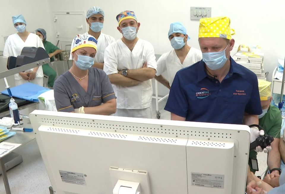 Врачи из Херсонской области приняли участие в научно-практической конференции "Актуальные вопросы эндоскопии – 2026" в Крыму Врачи из Херсонской области приняли участие в научно-практической конференции "Актуальные вопросы эндоскопии – 2026" в Крыму