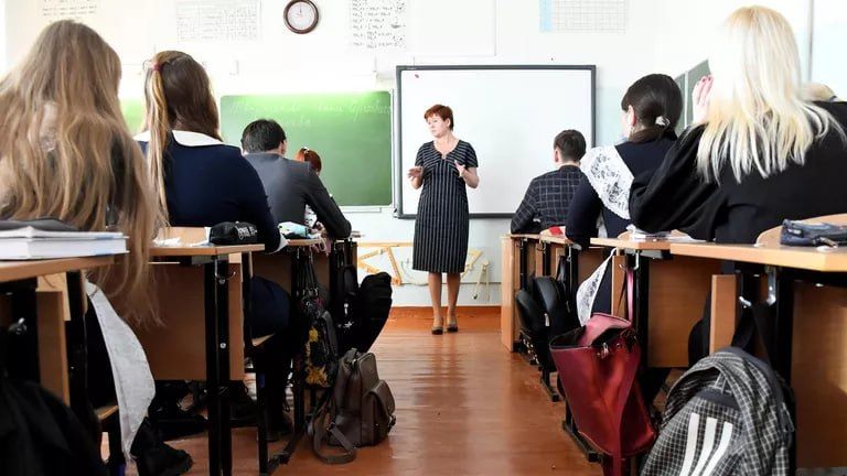 В Минпросвещения рассказали, как будут ставить оценки за поведение в школах