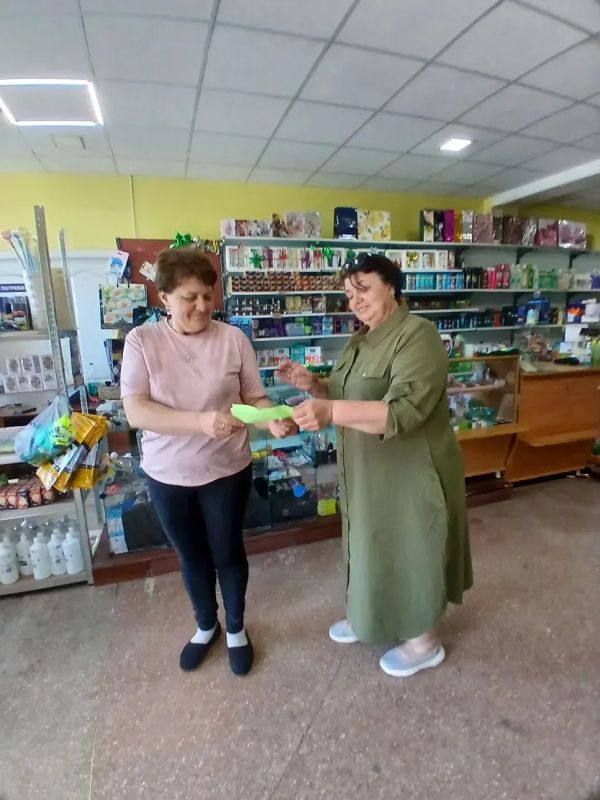 «Как пройти в библиотеку?»: уличная акция от скадовских библиотекарей «Как пройти в библиотеку?»: уличная акция от скадовских библиотекарей