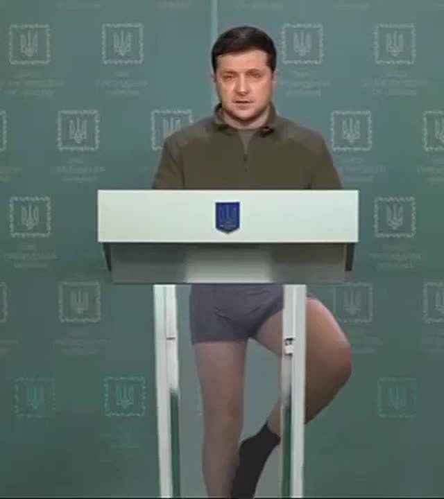 Зеленский пожаловался, что переговоры по Украине порой проходят без участия украинских представителей