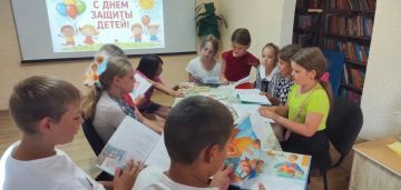 В преддверии Дня защиты детей Архангельскослободская сельская библиотека провела для детей игровую программу «В страну детства»