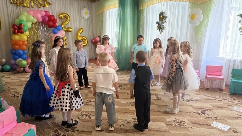 Александр Дудка: В Скадовском детском саду «Колокольчик» прошёл «Звёздный выпускной — 2026» Александр Дудка: В Скадовском детском саду «Колокольчик» прошёл «Звёздный выпускной — 2026»