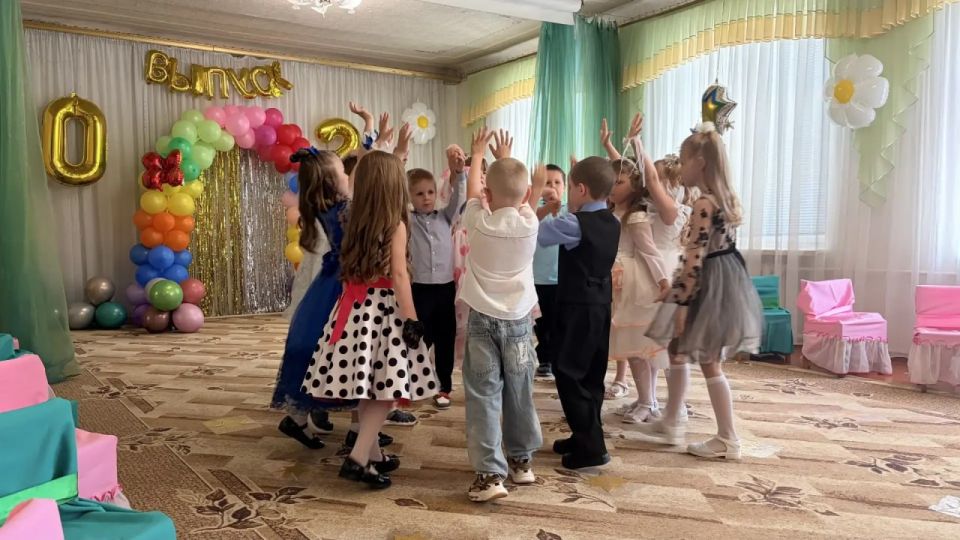 Александр Дудка: В Скадовском детском саду «Колокольчик» прошёл «Звёздный выпускной — 2026» Александр Дудка: В Скадовском детском саду «Колокольчик» прошёл «Звёздный выпускной — 2026»