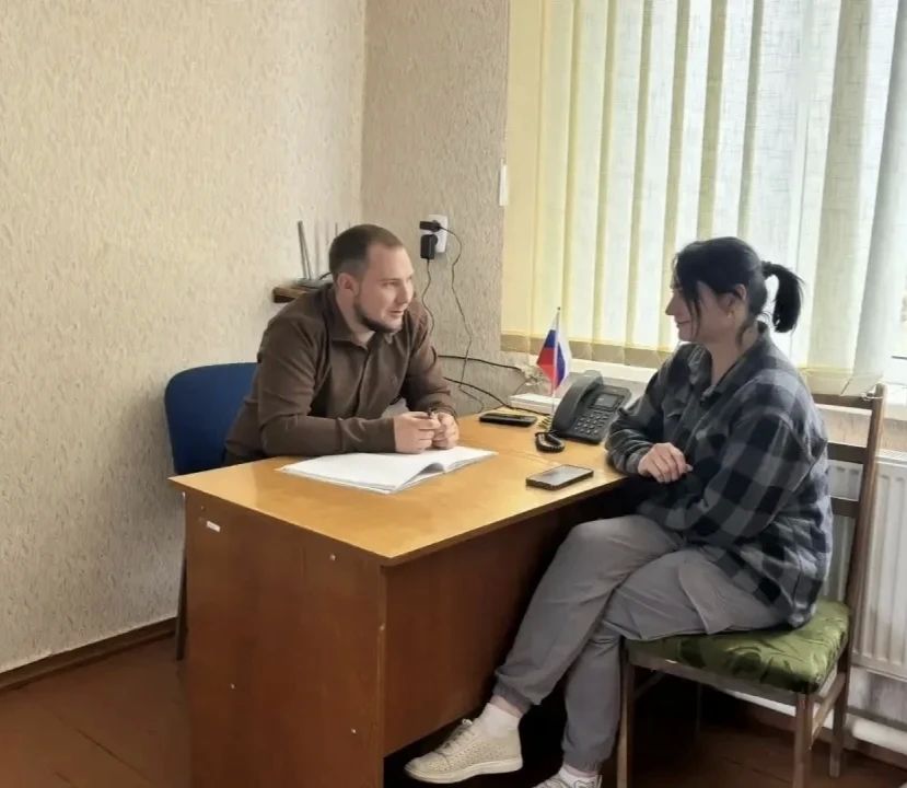 Начальник Красноперекопского и Дмитровского территориальных отделов Виктор Новак провел личный прием граждан Начальник Красноперекопского и Дмитровского территориальных отделов Виктор Новак провел личный прием граждан