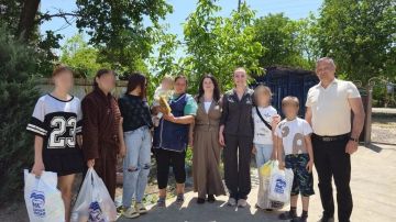 Ольга Осипенко: Посетили многодетную новотроицкую семью