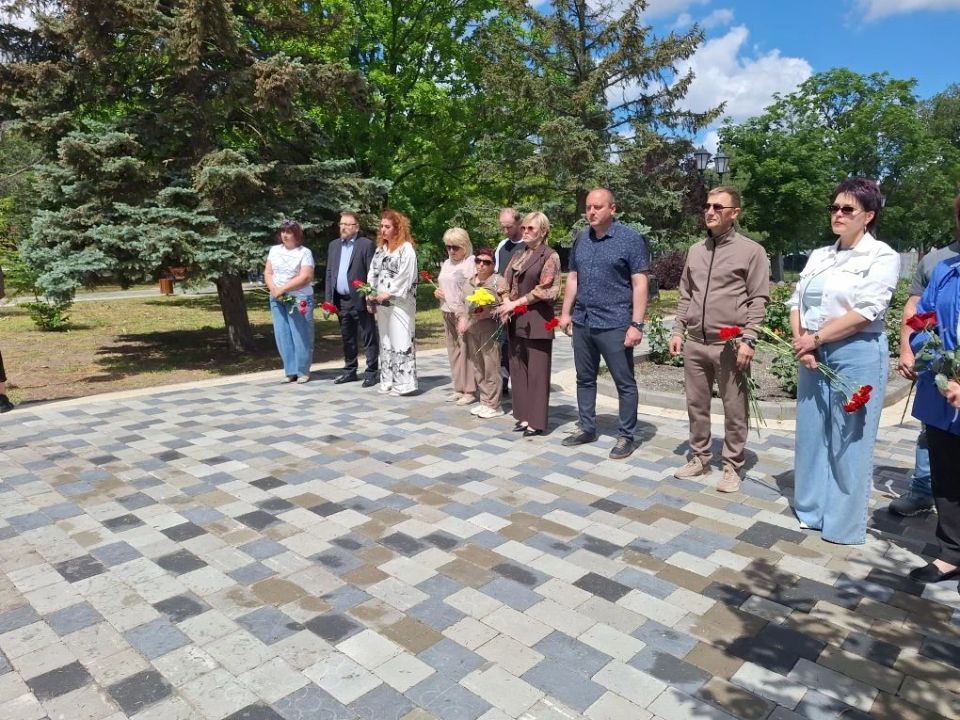 Памятная акция в Геническе: скорбим вместе Памятная акция в Геническе: скорбим вместе