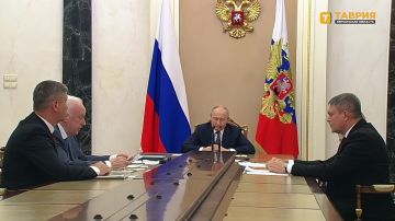 Киевская верхушка сознательными преступлениями против детей в Старобельске и Геническе решила придать новое качество конфликту, заявил Владимир Путин