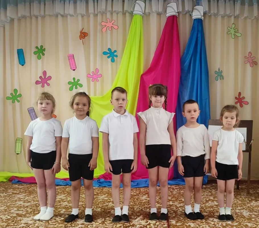 В Благодатновском детском саду Скадовского округа прошли «Весёлые старты», посвящённые Дню защиты детей В Благодатновском детском саду Скадовского округа прошли «Весёлые старты», посвящённые Дню защиты детей