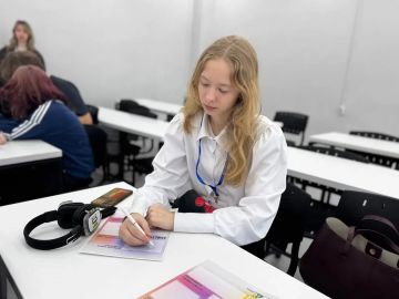Гармония таланта: искусство и психология в фокусе Десятилетия науки и технологий