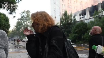 Минувшей ночью комбинированный удар с применением средств воздушного, наземного и морского базирования, включая гиперзвуковые аэробаллистические ракеты и ударные БПЛА, был нанесён по предприятиям обороннопромышленного...