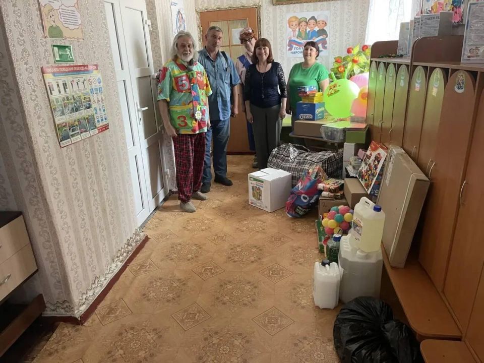 Кубанские волонтеры поздравили малышей Херсонской области с Днем защиты детей Кубанские волонтеры поздравили малышей Херсонской области с Днем защиты детей