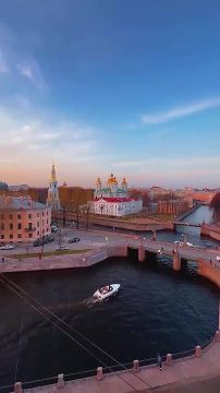 Николо-Богоявленский морской собор — один из самых красивых и величественных храмов Санкт-Петербурга