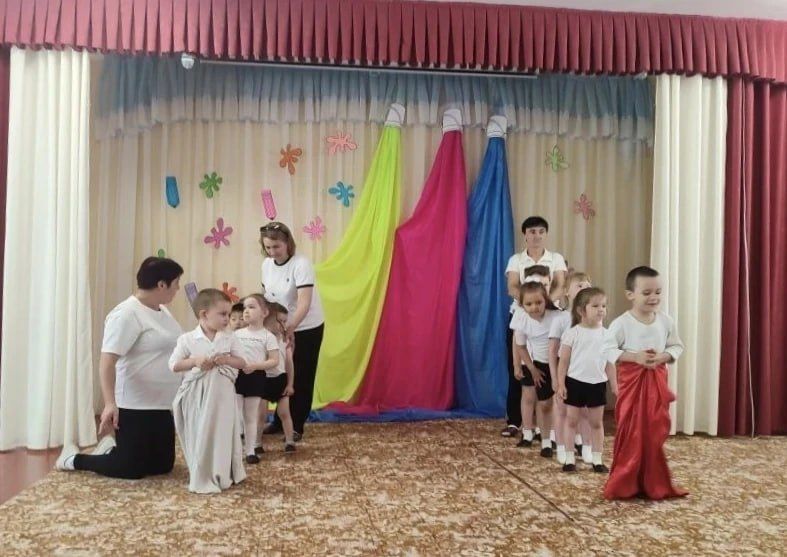 В Благодатновском детском саду Скадовского округа прошли «Весёлые старты», посвящённые Дню защиты детей В Благодатновском детском саду Скадовского округа прошли «Весёлые старты», посвящённые Дню защиты детей