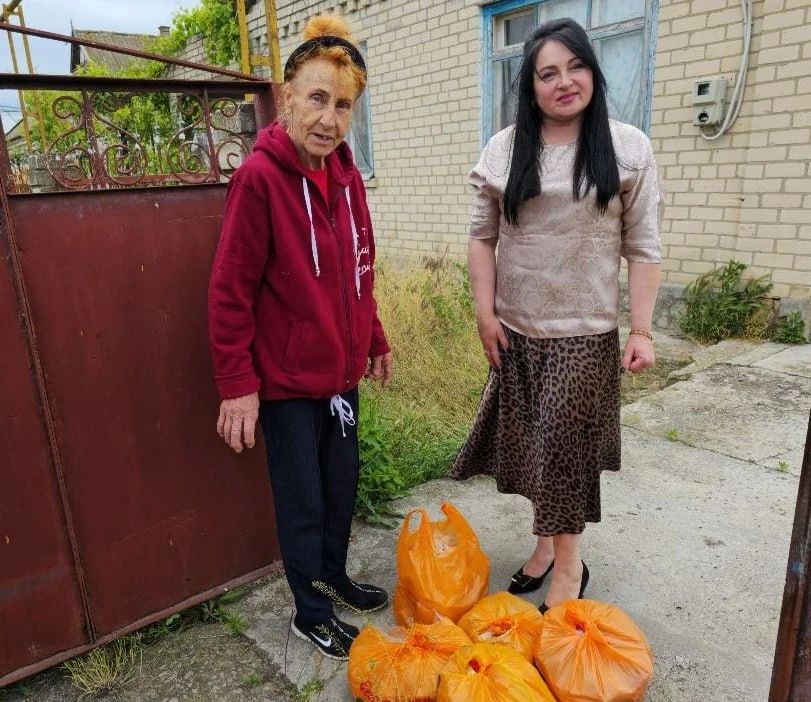 В Скадовском округе продолжается работа по оказанию помощи тем, кто в ней особенно нуждается В Скадовском округе продолжается работа по оказанию помощи тем, кто в ней особенно нуждается