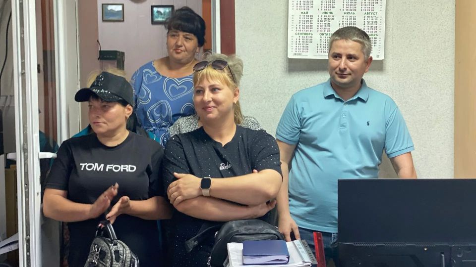 Владимир Сальдо: «Единая Россия» поздравила социальных работников Генического округа с профессиональным праздником Владимир Сальдо: «Единая Россия» поздравила социальных работников Генического округа с профессиональным праздником
