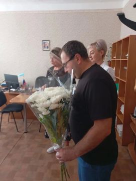 В День социального работника — слова благодарности тем, кто помогает другим