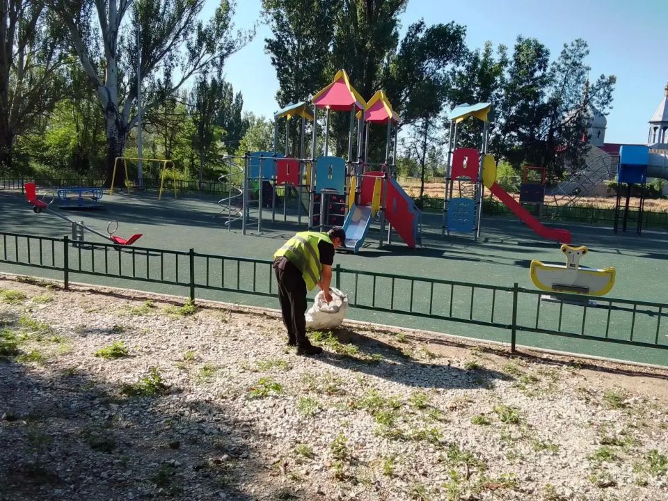 В населённых пунктах ТУ «Лазурное» Скадовского округа прошли работы по благоустройству В населённых пунктах ТУ «Лазурное» Скадовского округа прошли работы по благоустройству