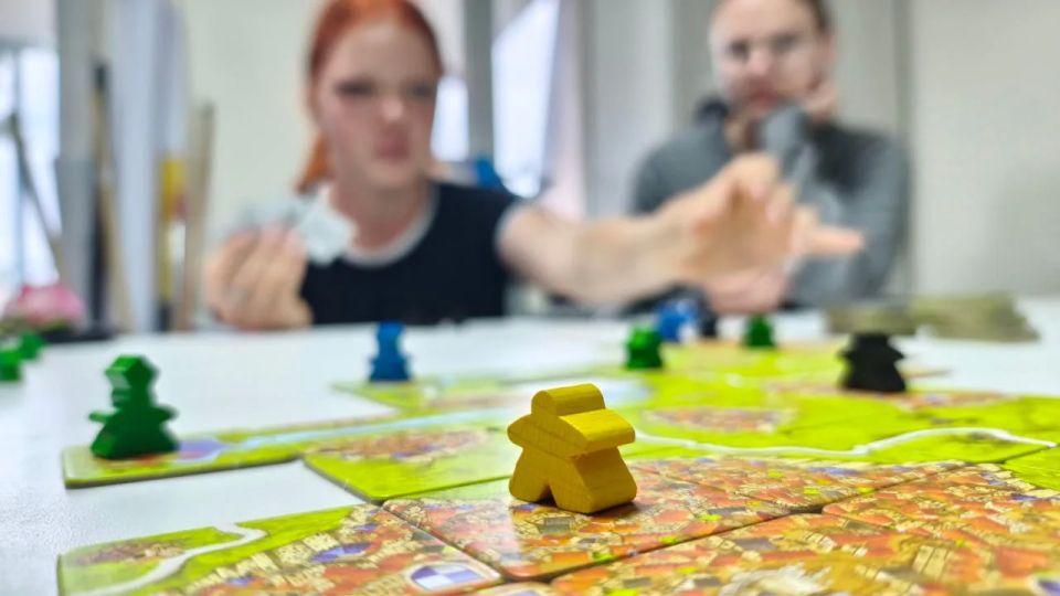 Клуб «Всегда 20»: играем, общаемся, побеждаем в Геническе! Клуб «Всегда 20»: играем, общаемся, побеждаем в Геническе!