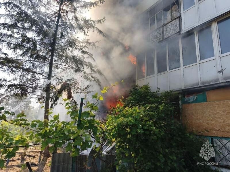 Пожар в многоквартирном доме произошел в Новой Каховке