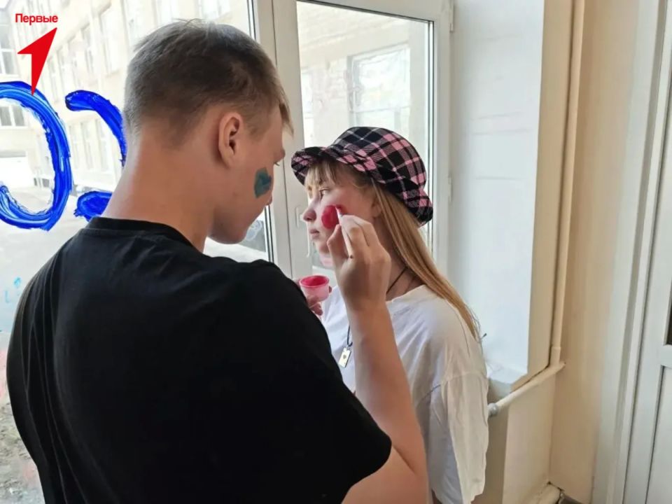 Первые приняли участие во Всероссийской акции «Окна России»