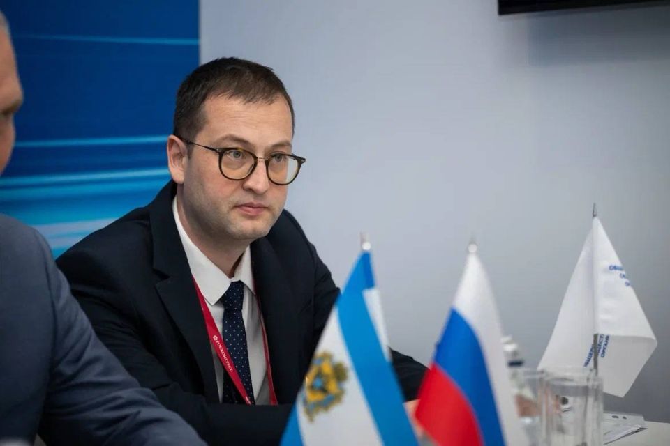 Подводим итоги работы Министерства экономического развития Херсонской области на Петербургском международном экономическом форуме — 2026 Подводим итоги работы Министерства экономического развития Херсонской области на Петербургском международном экономическом форуме — 2026