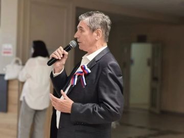 Солисты Херсонской областной филармонии выступили для сотрудников Правительственного квартала