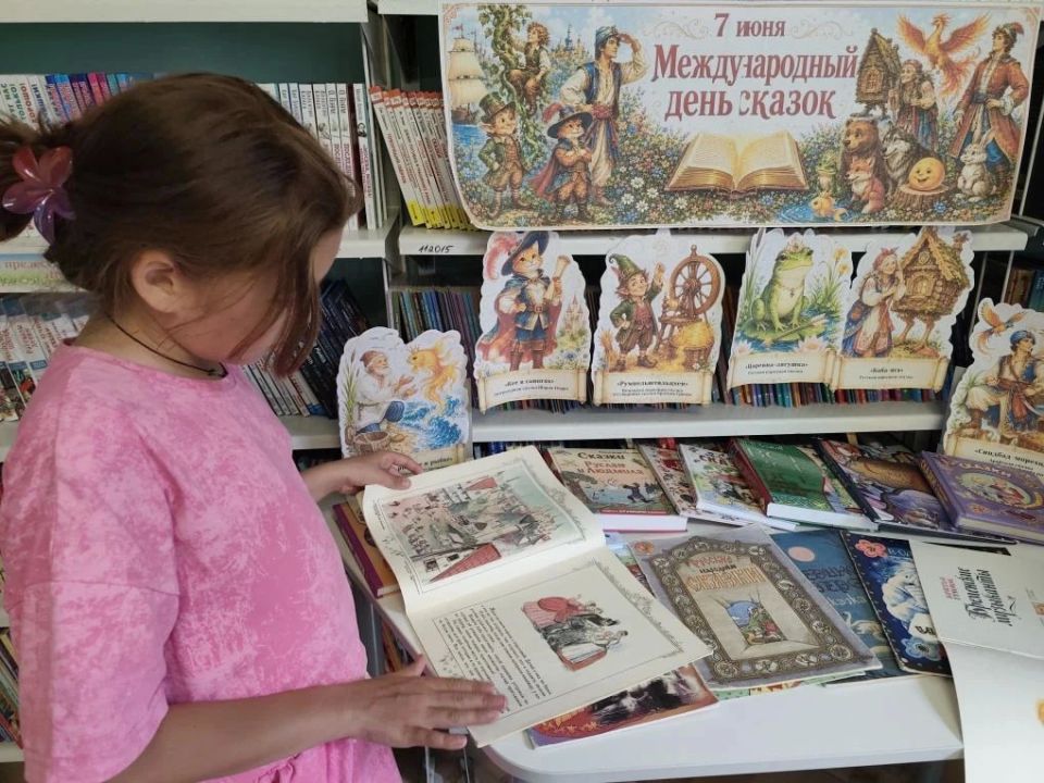 В Тавричанской библиотеке прошла игра-викторина В Тавричанской библиотеке прошла игра-викторина