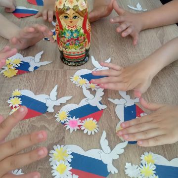 Россия — в сердце каждого: празднуем вместе!