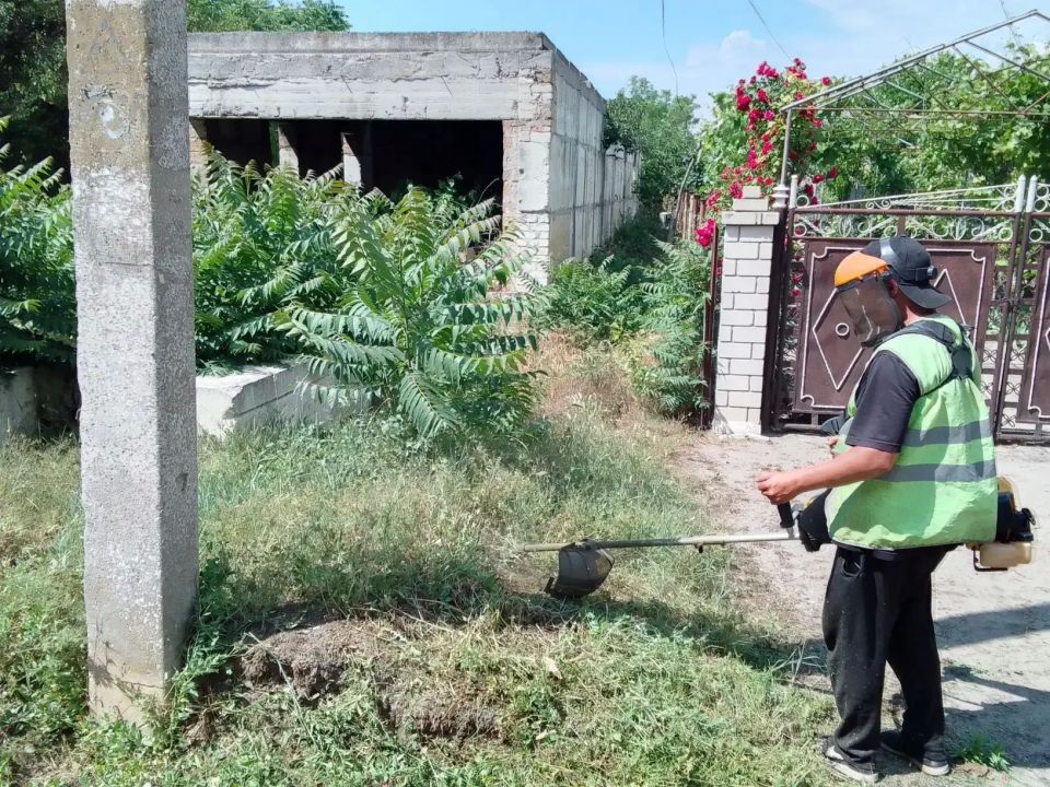 МБУ «Джарылгач» Скадовского округа: плановое благоустройство, чистота, порядок и безопасность МБУ «Джарылгач» Скадовского округа: плановое благоустройство, чистота, порядок и безопасность