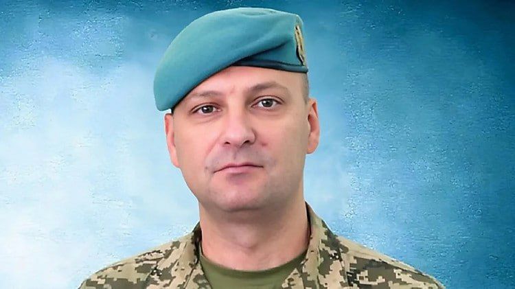 А вот так делают медали и новые звания на ровном месте в рядах "доблестных" ВСУ А вот так делают медали и новые звания на ровном месте в рядах "доблестных" ВСУ
