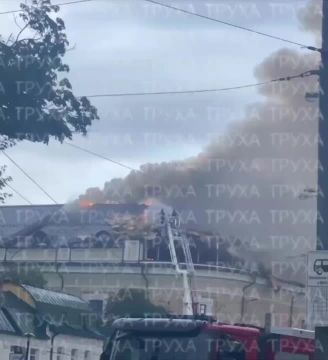Мощные взрывы в Киеве прозвучали минувшей ночью