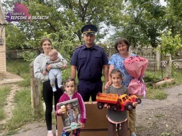 Офицеры Следственного комитета оказали помощь многодетной семье участника СВО в Херсонской области