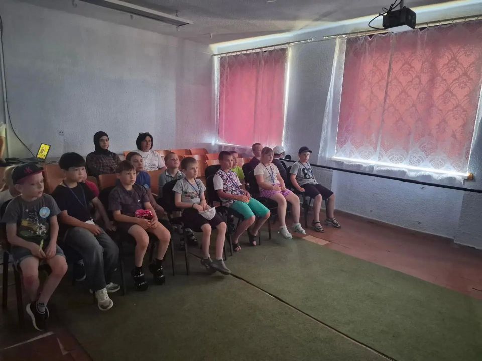 В Скадовском округе отметили 135-летие Александра Волкова В Скадовском округе отметили 135-летие Александра Волкова