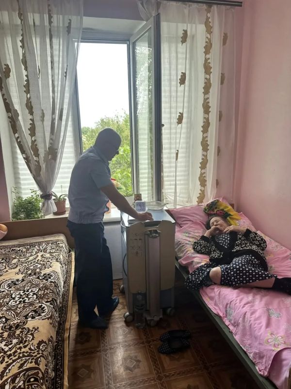 Прокурор Каланчакского района провел выездной прием граждан в Чаплинском гериатрическом пансионате и посетил ветерана в селе Григорьевка Прокурор Каланчакского района провел выездной прием граждан в Чаплинском гериатрическом пансионате и посетил ветерана в селе Григорьевка