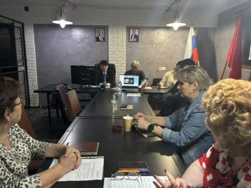 В Новой Каховке прошло плановое заседание комиссии по делам несовершеннолетних