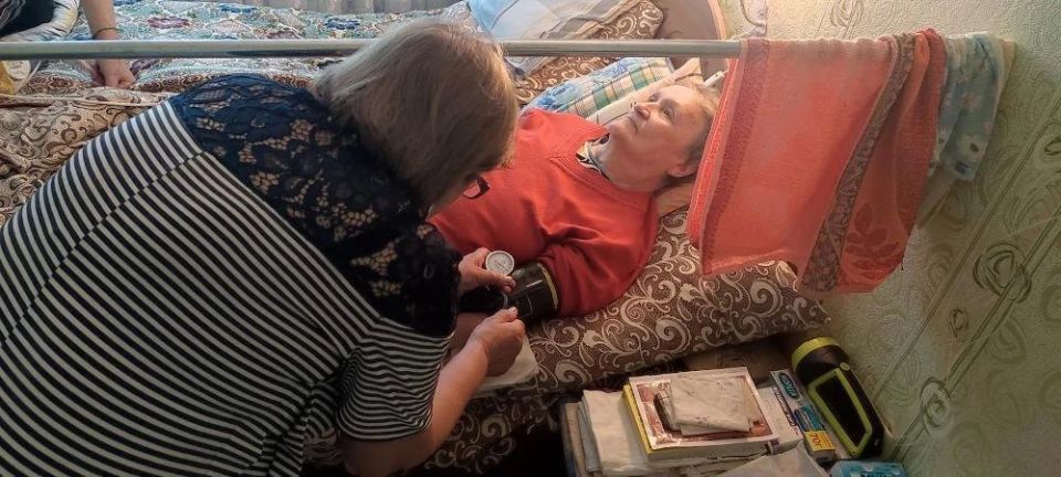Забота и внимание на пороге дома: Выездное обслуживание подопечных отделения дневного пребывания Великолепетихского КЦСОН Забота и внимание на пороге дома: Выездное обслуживание подопечных отделения дневного пребывания Великолепетихского КЦСОН