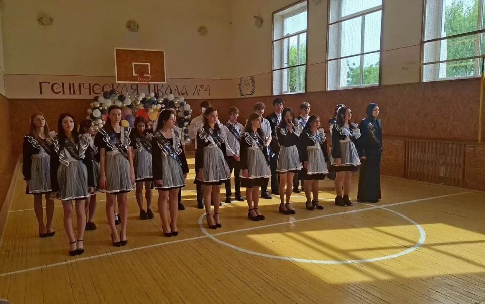 Геническая школа №4 представит Херсонскую область на федеральном этапе конкурса на лучший выпускной танец