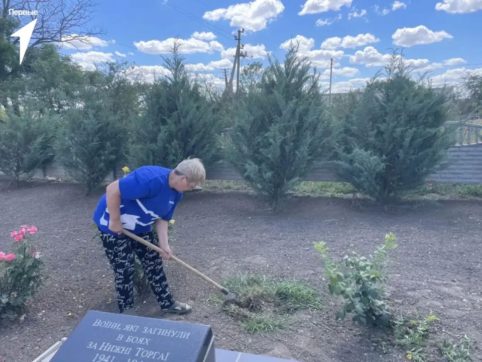 Первые Нижних Торгаев приняли участие в благоустройстве Мемориала Памяти Первые Нижних Торгаев приняли участие в благоустройстве Мемориала Памяти