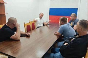 В Каховском округе намерены наладить бесперебойные поставки продуктов и топлива
