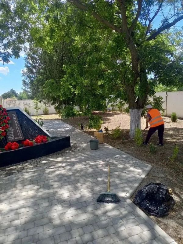 Ежедневная работа на благо города и округа: итоги дня от МКУ «Азовкоммунсервис» Ежедневная работа на благо города и округа: итоги дня от МКУ «Азовкоммунсервис»
