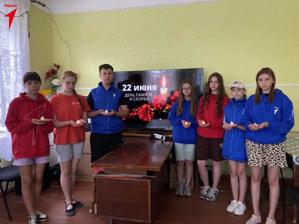В Верхнесерогозском Доме культуры для активистов Движения Первых провели урок «Первый день войны» В Верхнесерогозском Доме культуры для активистов Движения Первых провели урок «Первый день войны»