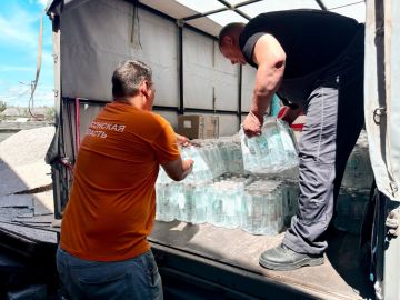 Тыл помогает фронту: вода для защитников Херсонщины