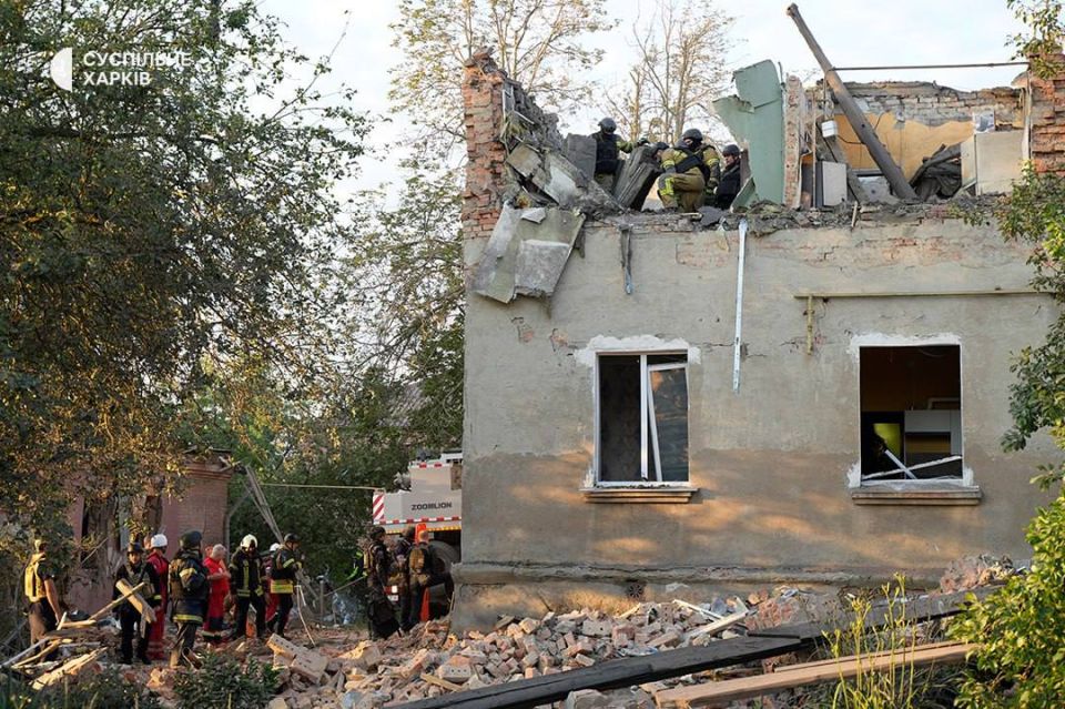 В результате ночных ударов по Харькову погибла женщина В результате ночных ударов по Харькову погибла женщина