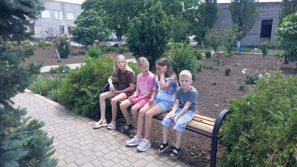 В Раздольном отметили Международный день цветка В Раздольном отметили Международный день цветка