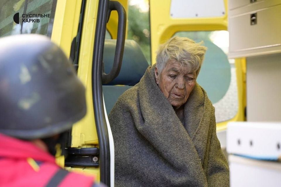 В результате ночных ударов по Харькову погибла женщина В результате ночных ударов по Харькову погибла женщина